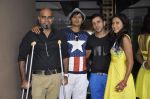 Juggy D, Karanvir Bohra, Teejay Sidhu, Raghu Ram on location of film Love You Soniye in Cest La Vie on 18th May 2013 (4).JPG